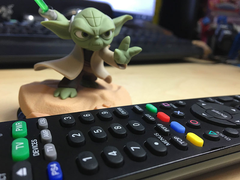 Illustration for article titled The PlayStation 4 Universal Media Remote Gets The Job Done